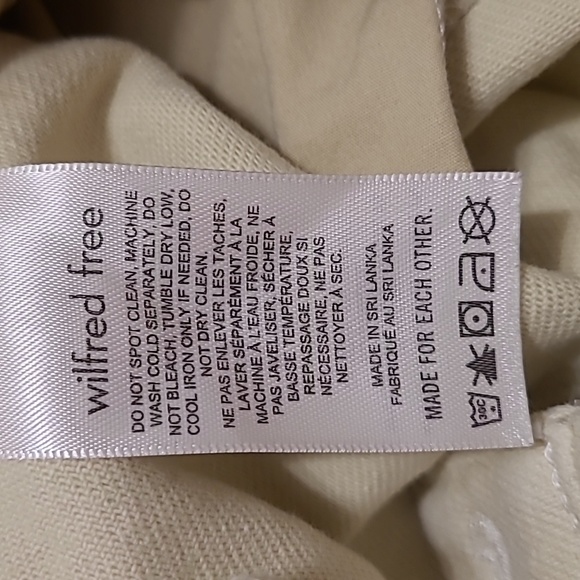 Aritzia (Wilfred free) modern cargo pants - Picture 8 of 9